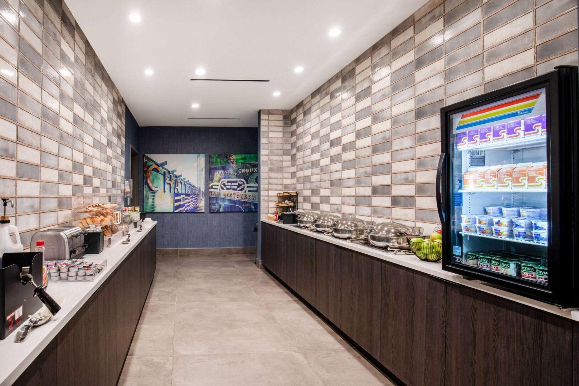 La Quinta Inn & Suites By Wyndham Chattanooga Downtown/South Zewnętrze zdjęcie