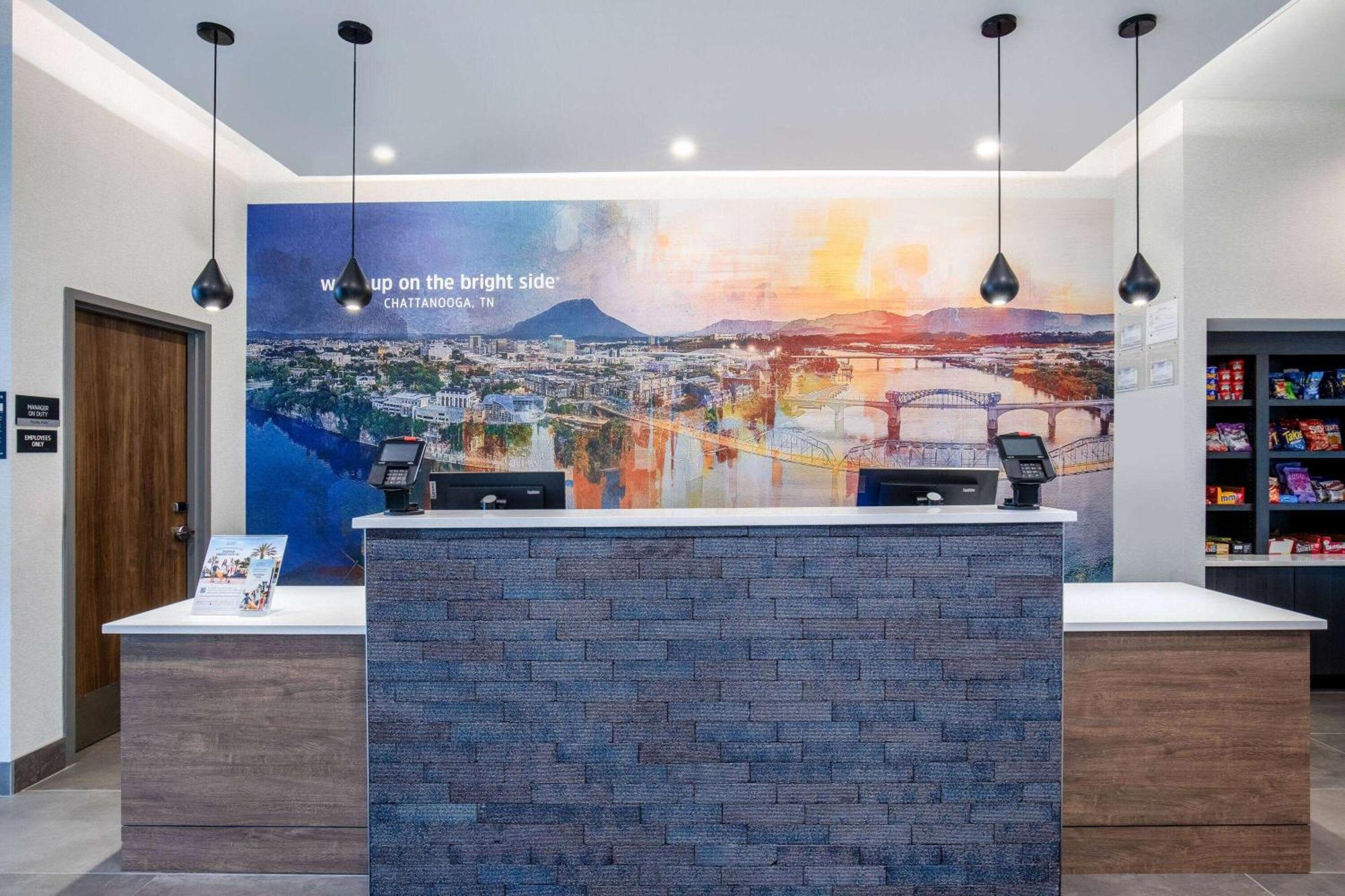 La Quinta Inn & Suites By Wyndham Chattanooga Downtown/South Zewnętrze zdjęcie